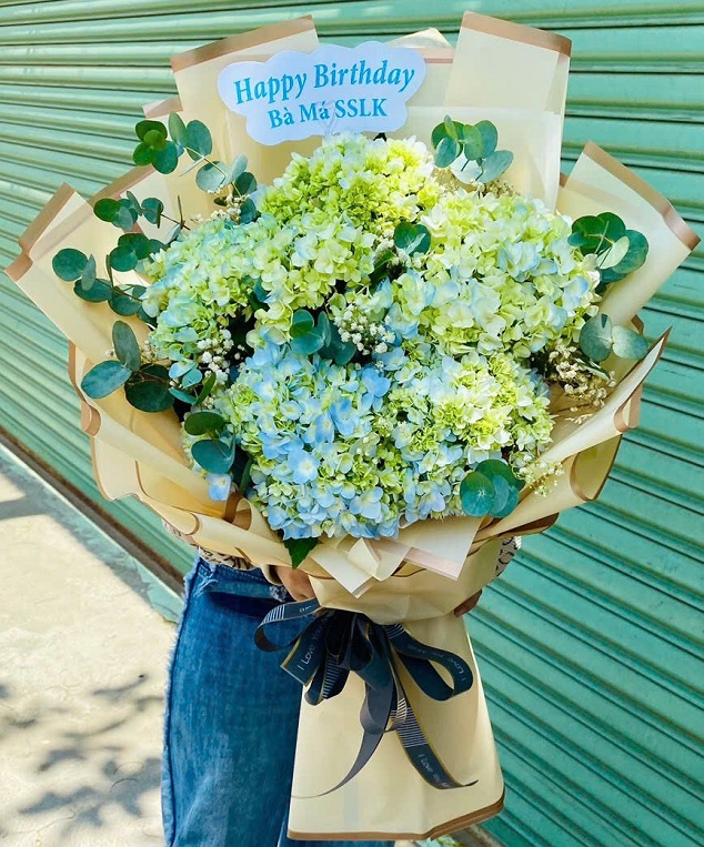 Bó hoa cẩm tú cầu tặng ngày valentine