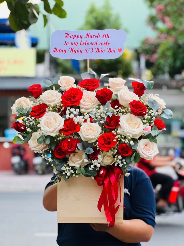 Giao hoa tươi nhanh chóng tại Bến Cát, Bình Dương
