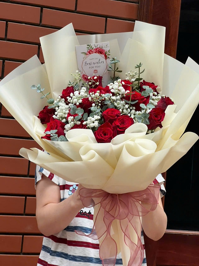 Hoa tươi tại Đầm Dơi Cà Mau luôn tươi mới, được chăm chút từng chi tiết, mang đến sự hài lòng tuyệt đối cho khách hàng.