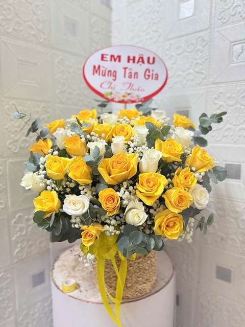 Hoa sinh nhật tại Đô Lương Nghệ An mang gam màu tươi vui, thể hiện lời chúc ngọt ngào và sự yêu thương dành cho người nhận.