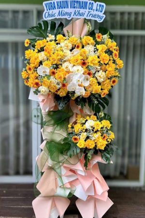 Cửa hàng hoa tươi đẹp ở Anh Sơn Nghệ An luôn đầy ắp hoa tươi theo mùa, phục vụ khách hàng tận tâm, nhanh chóng.