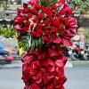 Kệ hoa hồng đỏ
